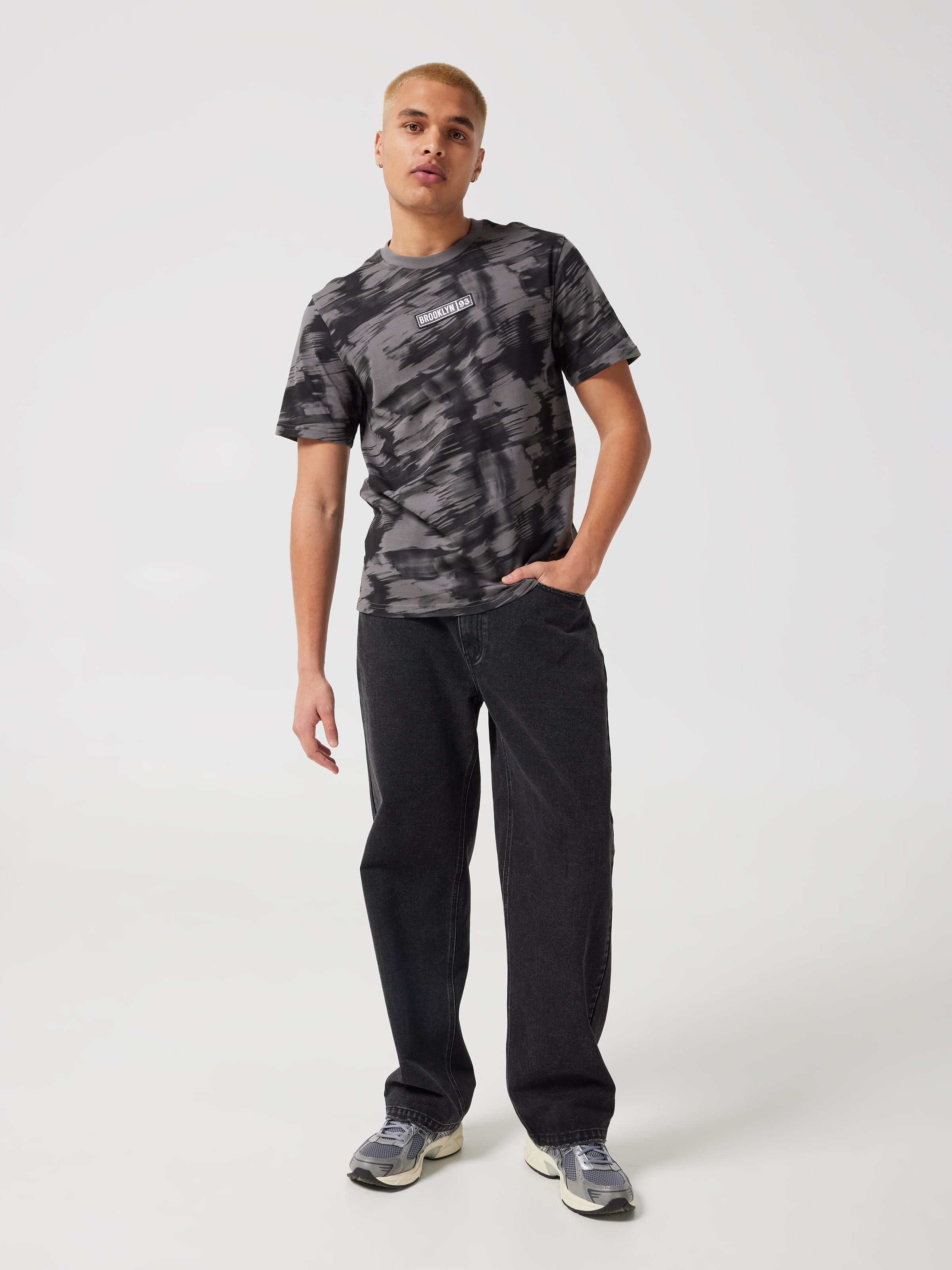 Smudge Short Sleeve Tee