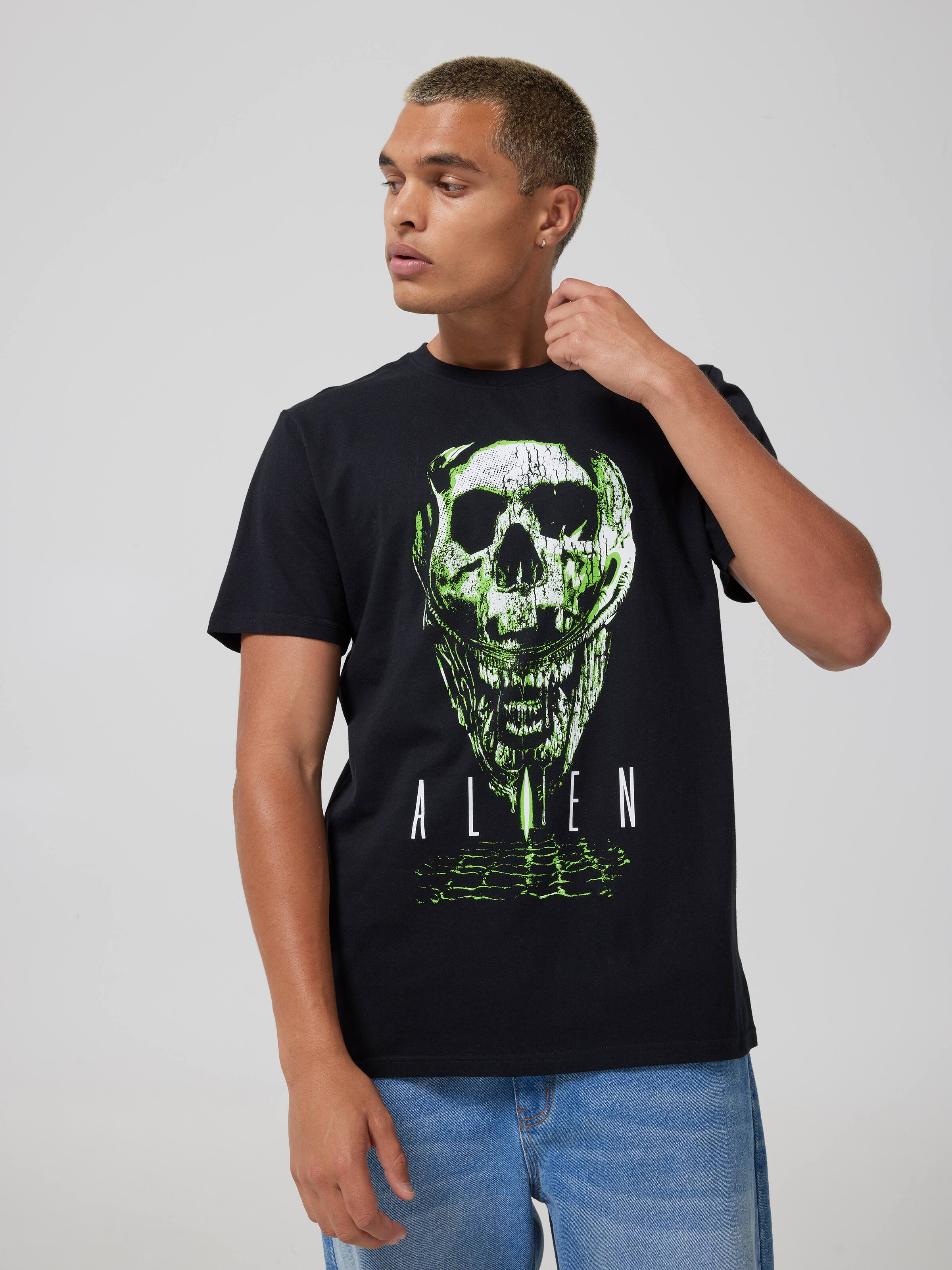 Alien Short Sleeve Tee