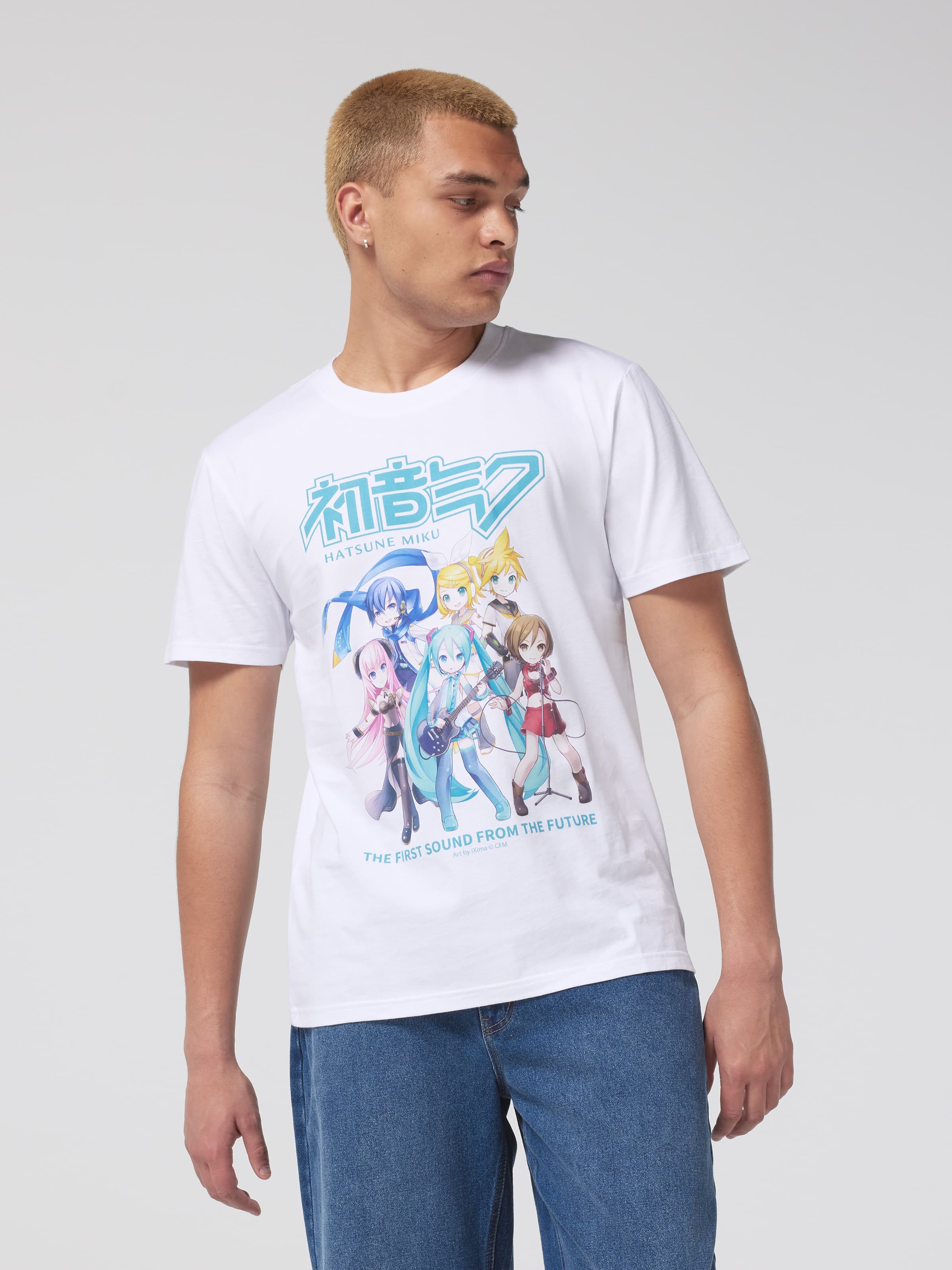 Hatsune Miku Group Short Sleeve Tee