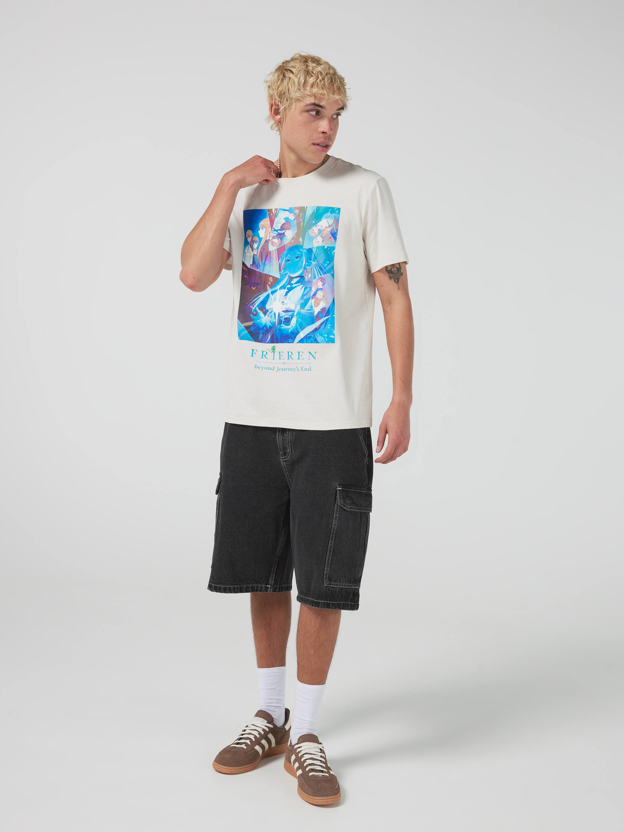 Frieren Poster Short Sleeve Tee
