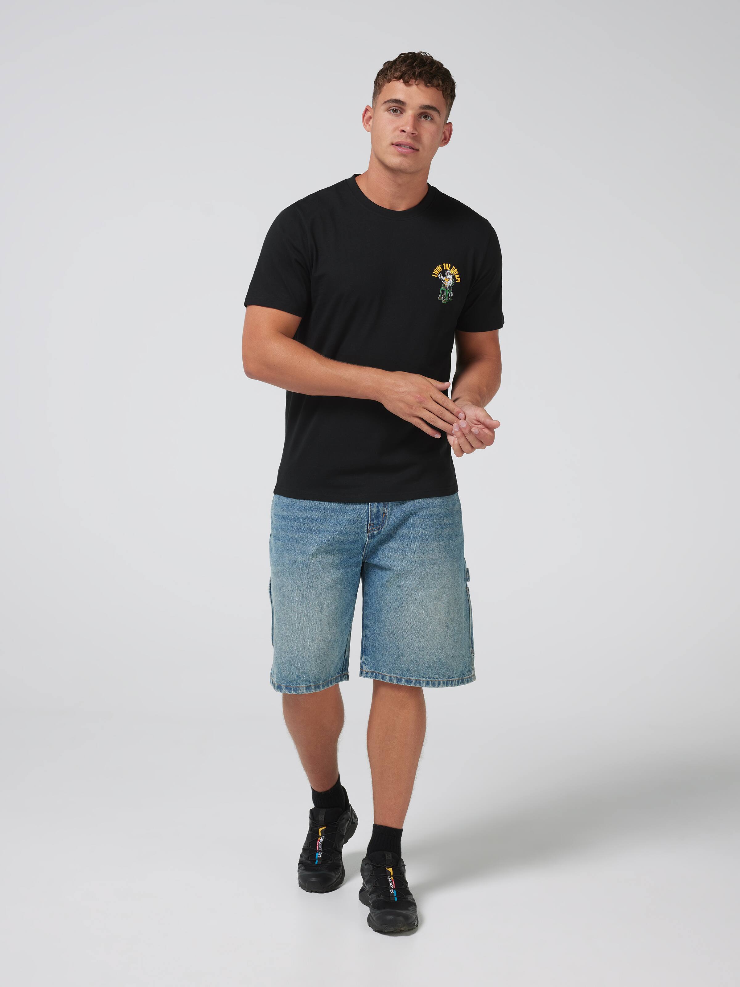Novelty Livin Dream Short Sleeve Tee