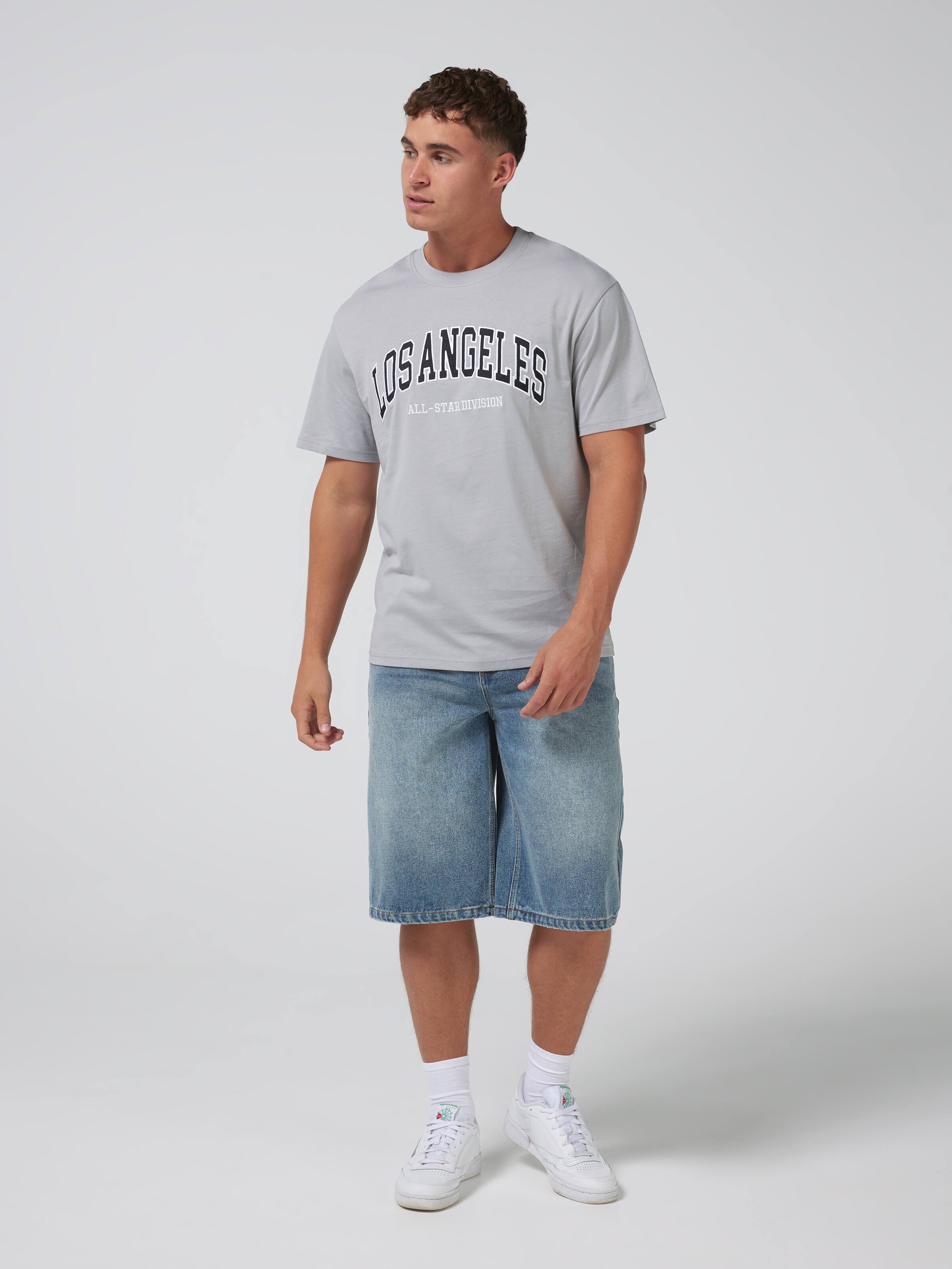 Embroided La Relaxed Short Sleeve Tee