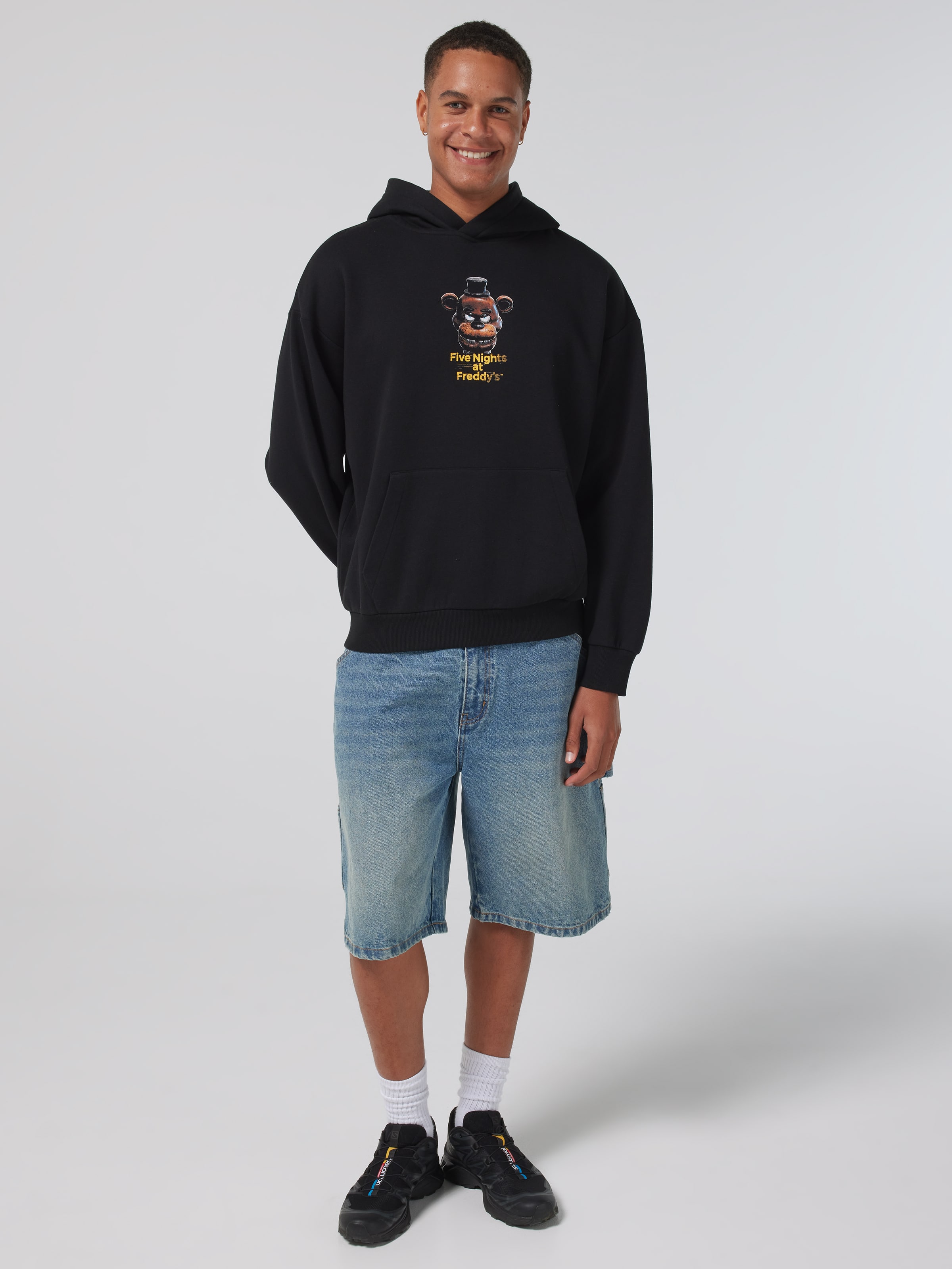 Group Five Nights At Freddys Oversized Hoodie