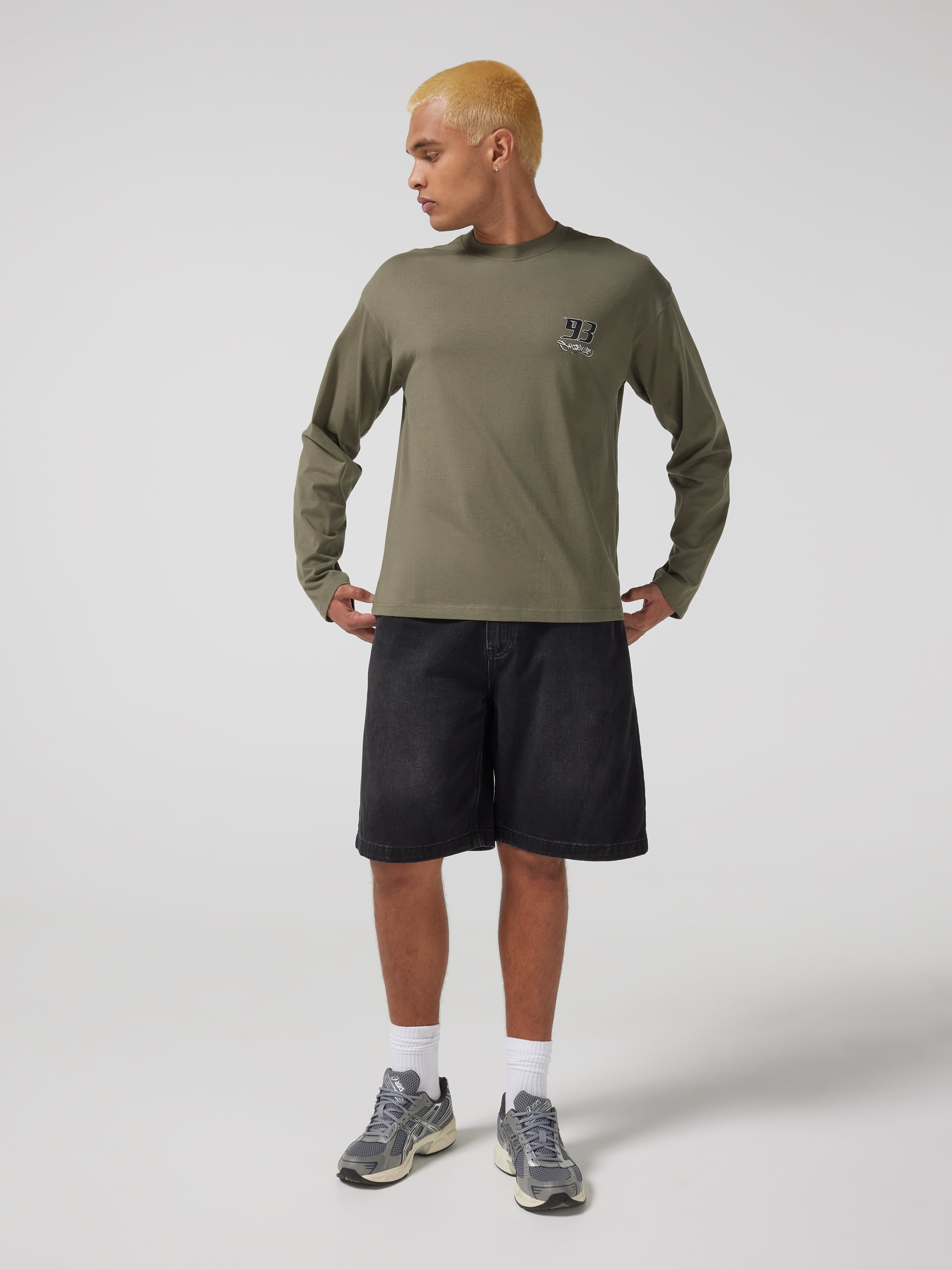 Urban Long Sleeve Tee