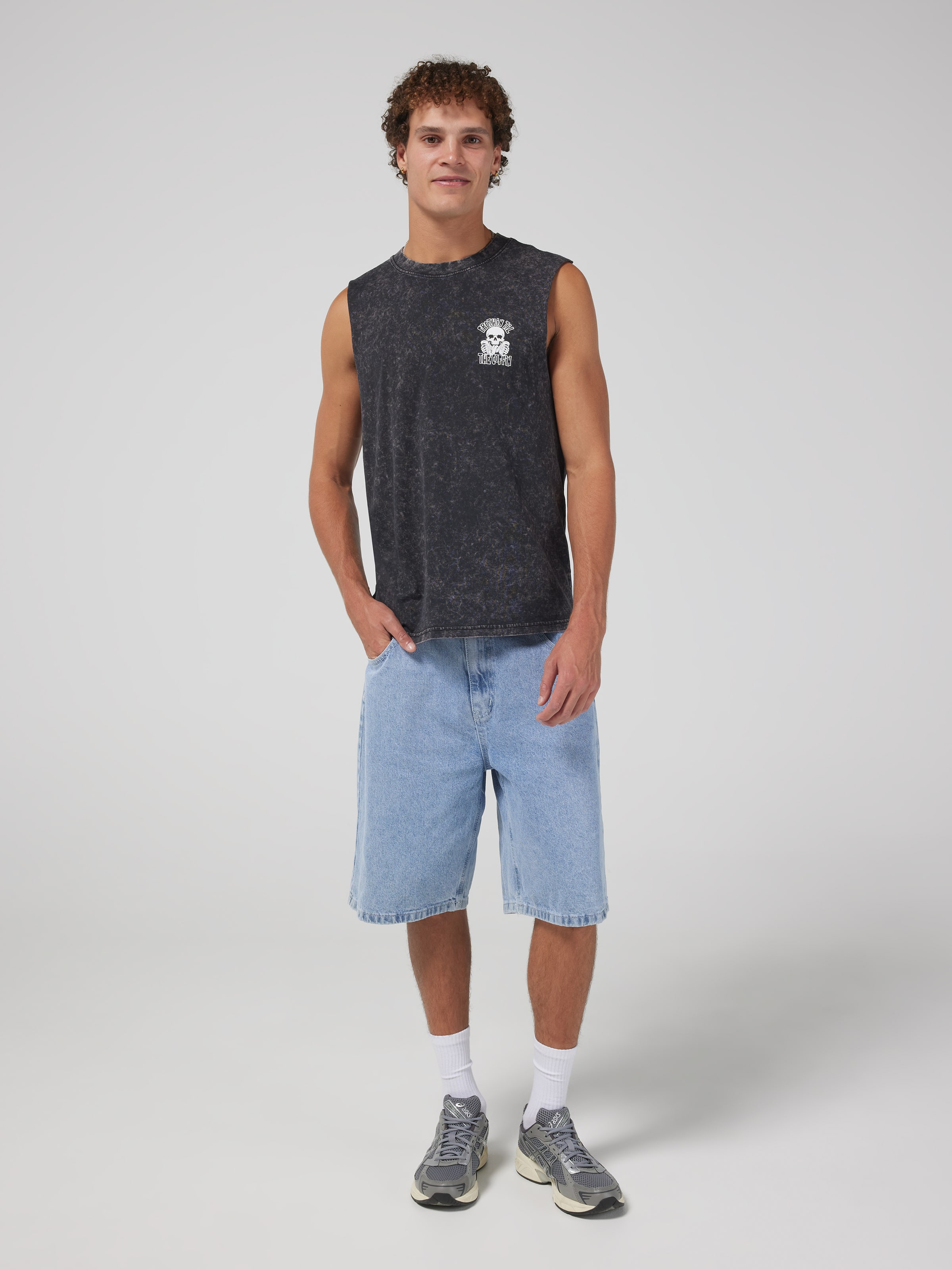 Surf Frothn Skull Muscle