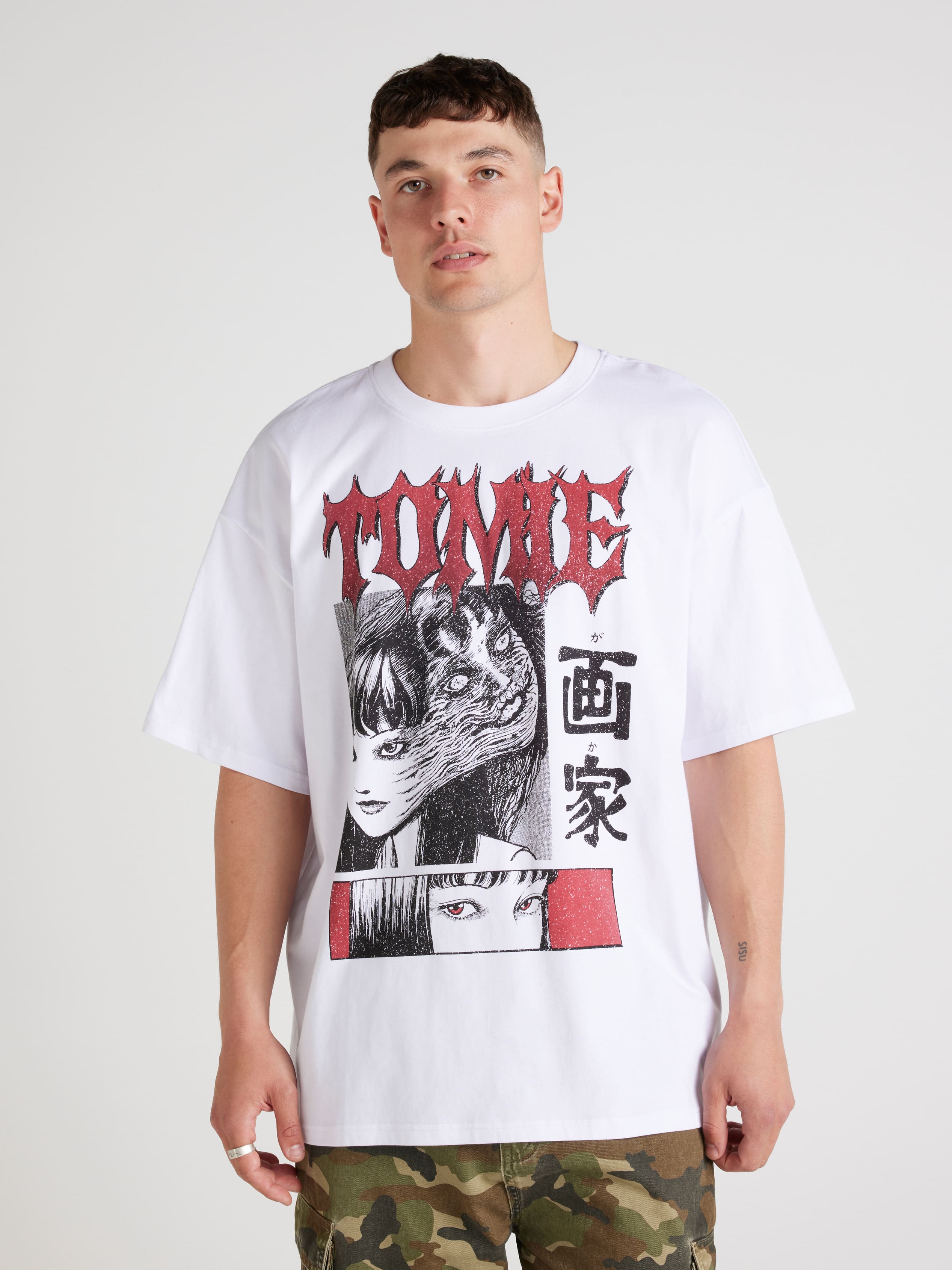 Junji Oversized Short Sleeve Tee