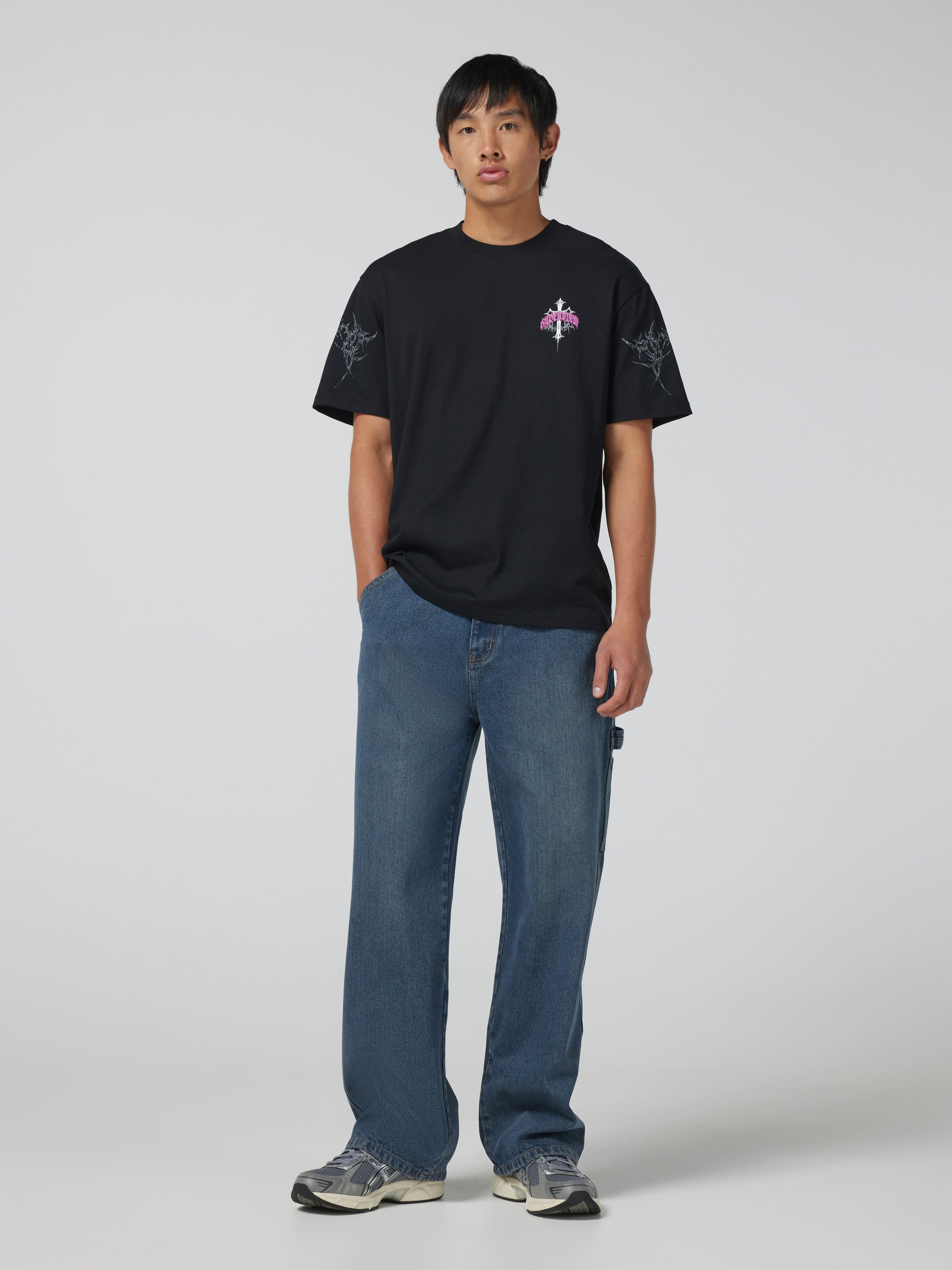 Trend Gothic Cross Relaxed Short Sleeve Tee