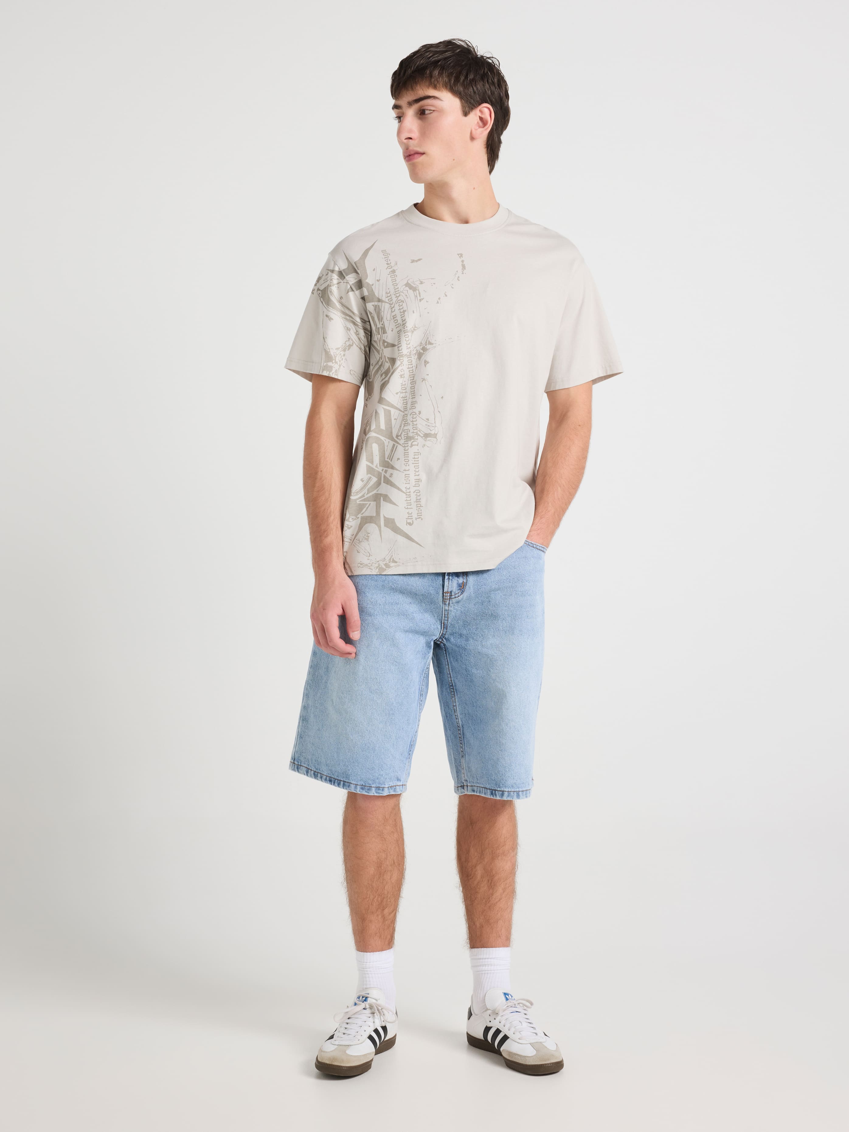 Hyperview Side Relaxed Tee