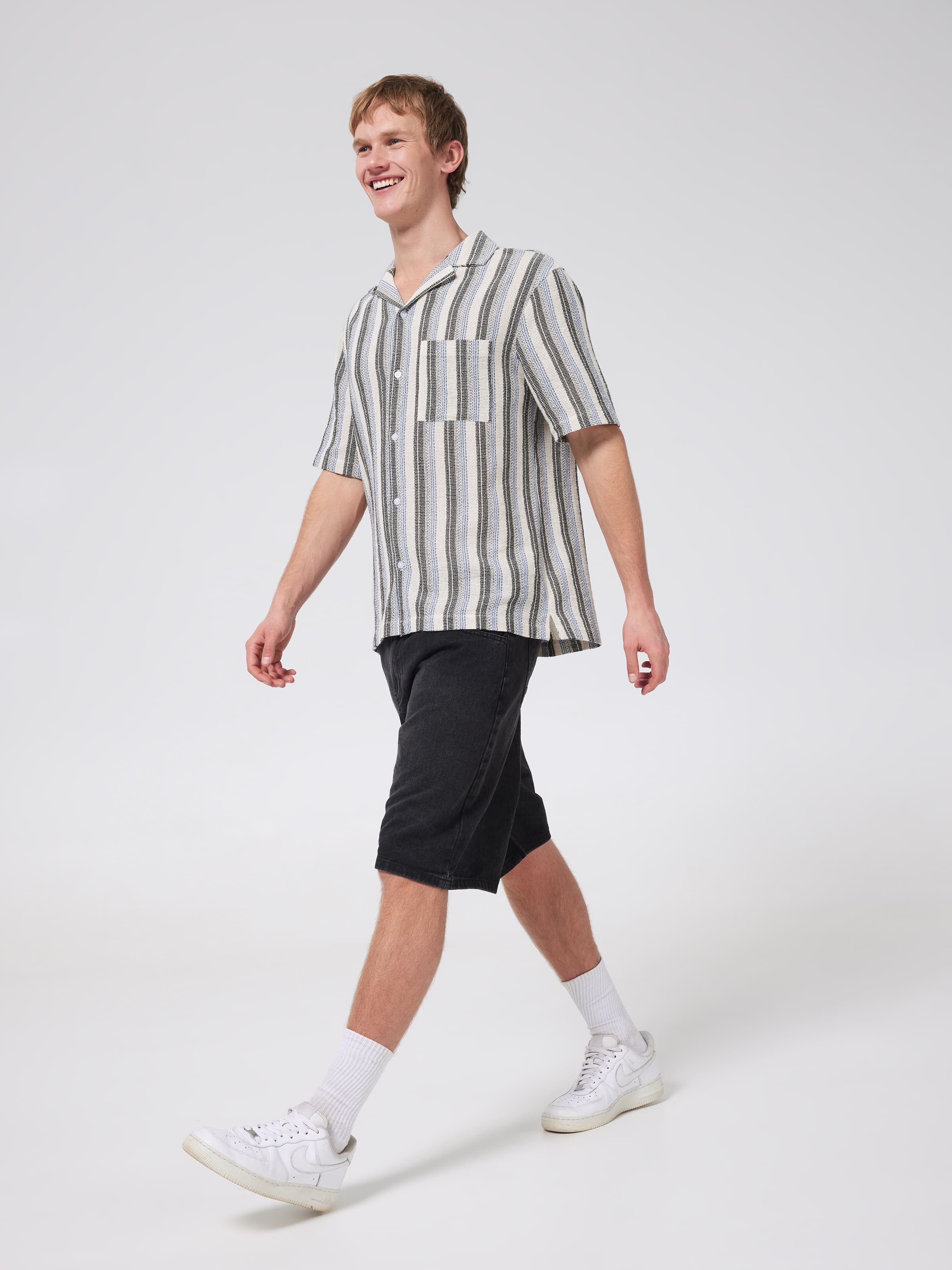 Trio Stripe Byron Short Sleeve Shirt
