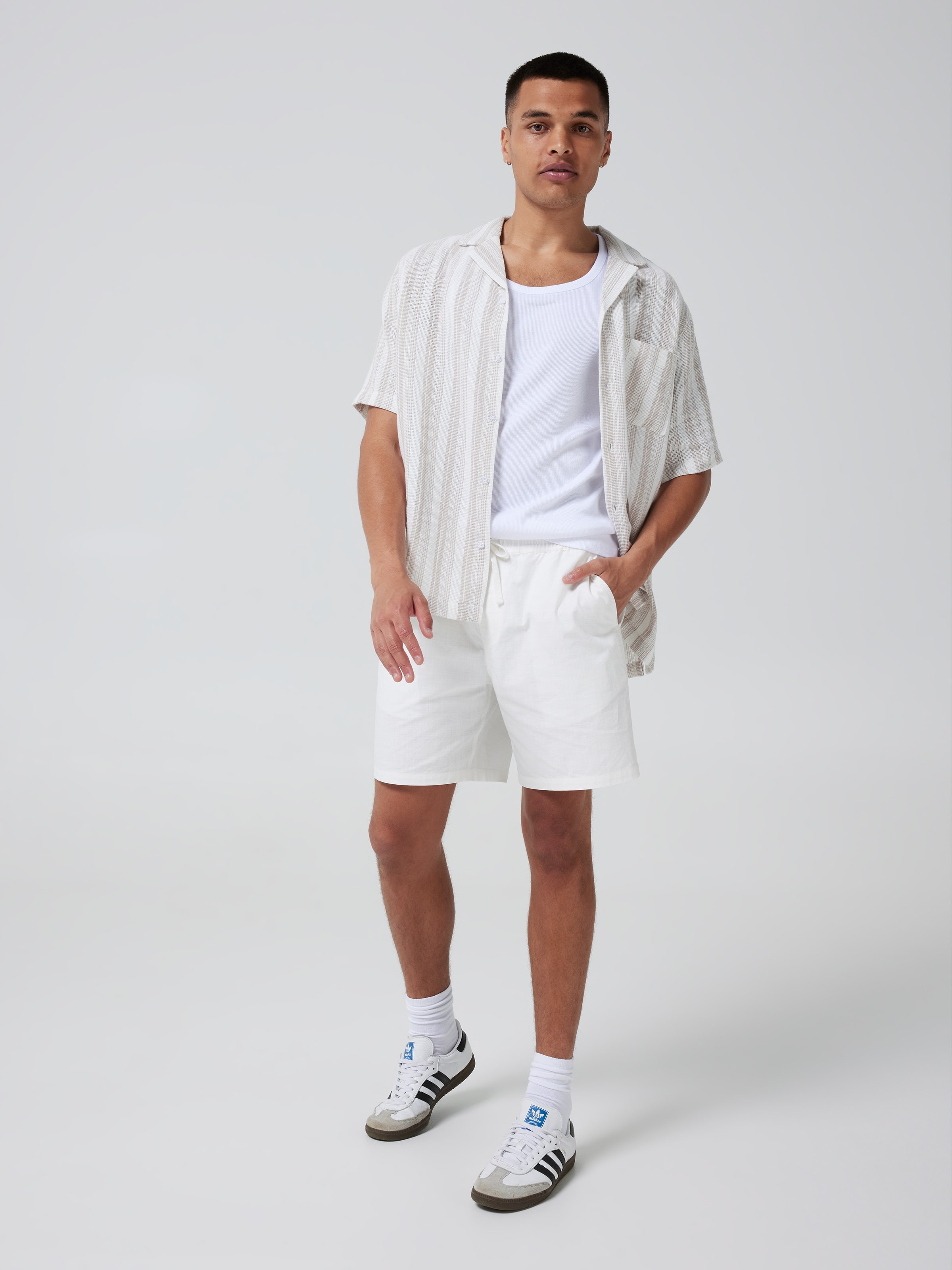 Byron Texture Everyday Short