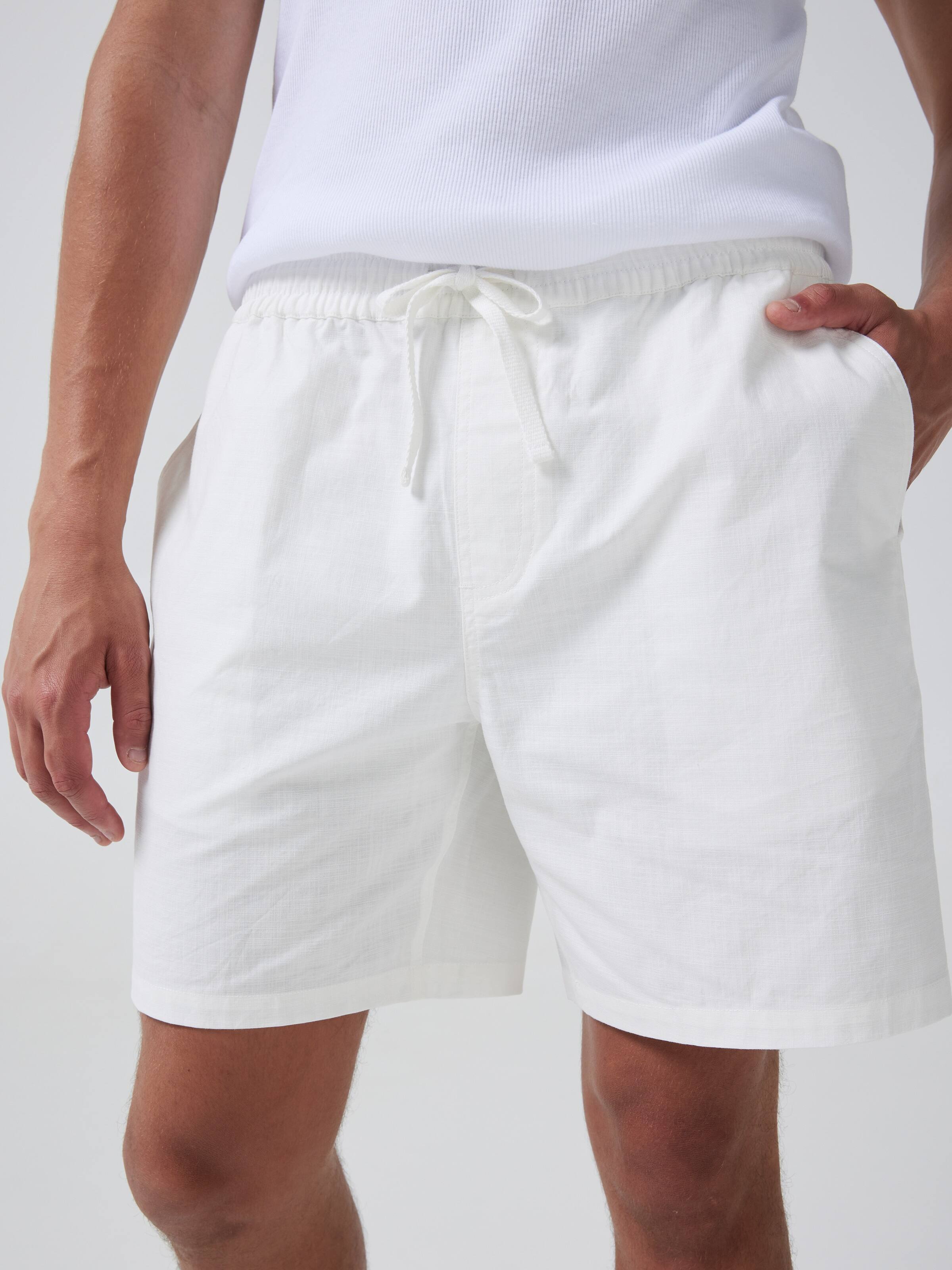 Byron Texture Everyday Short