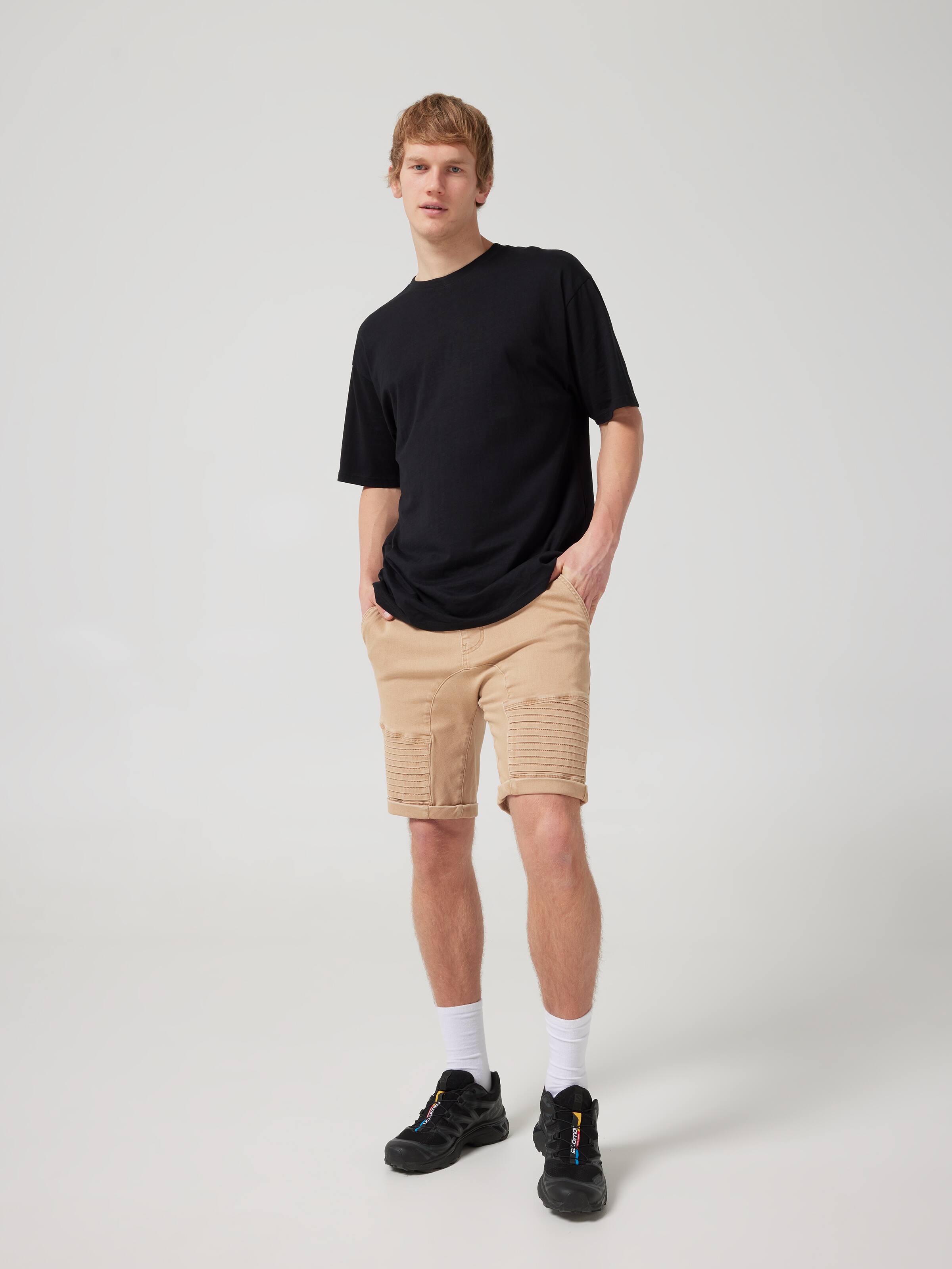 Flex It Jack Pintuck Short