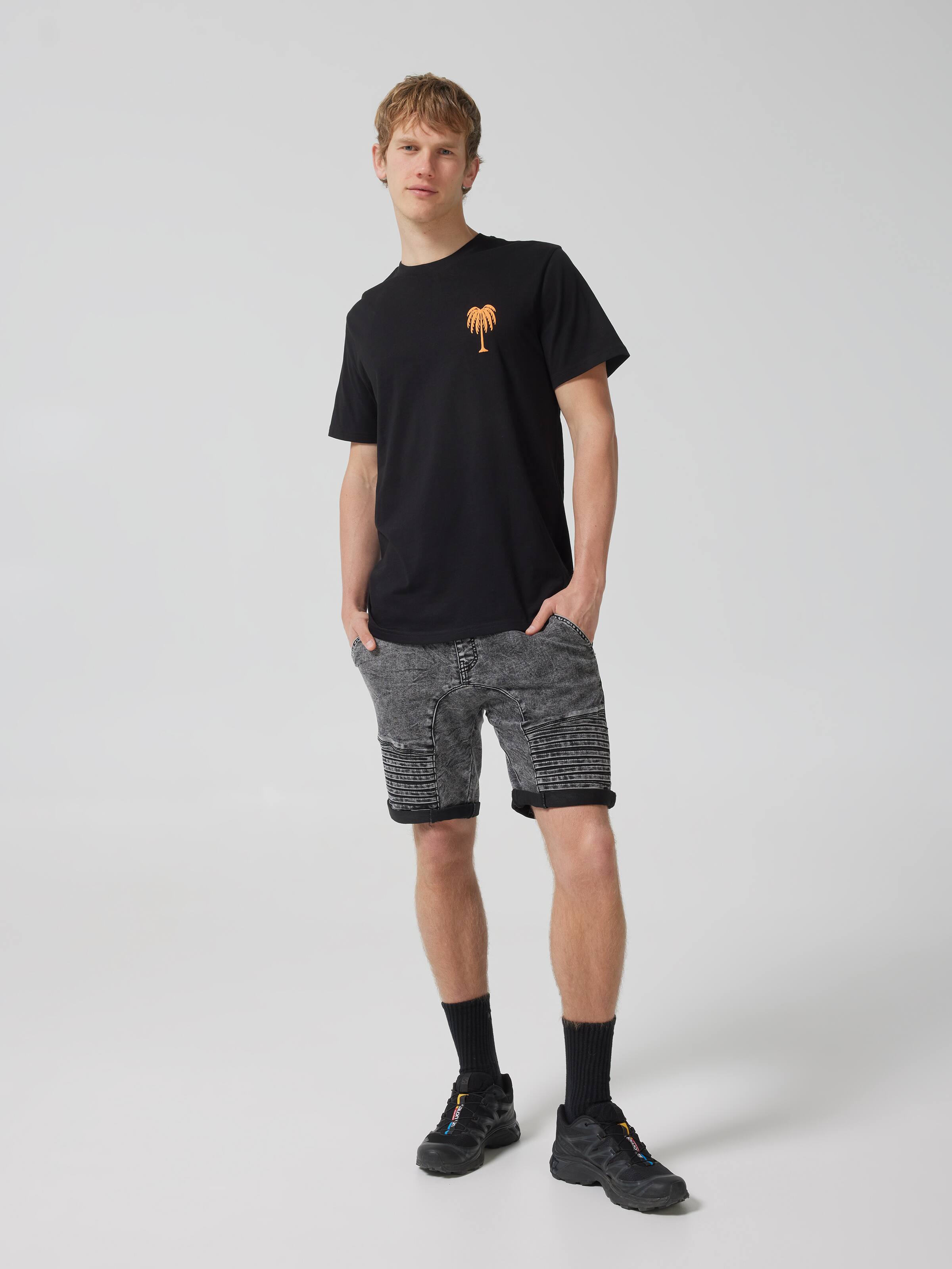 Flex It Jack Pintuck Short