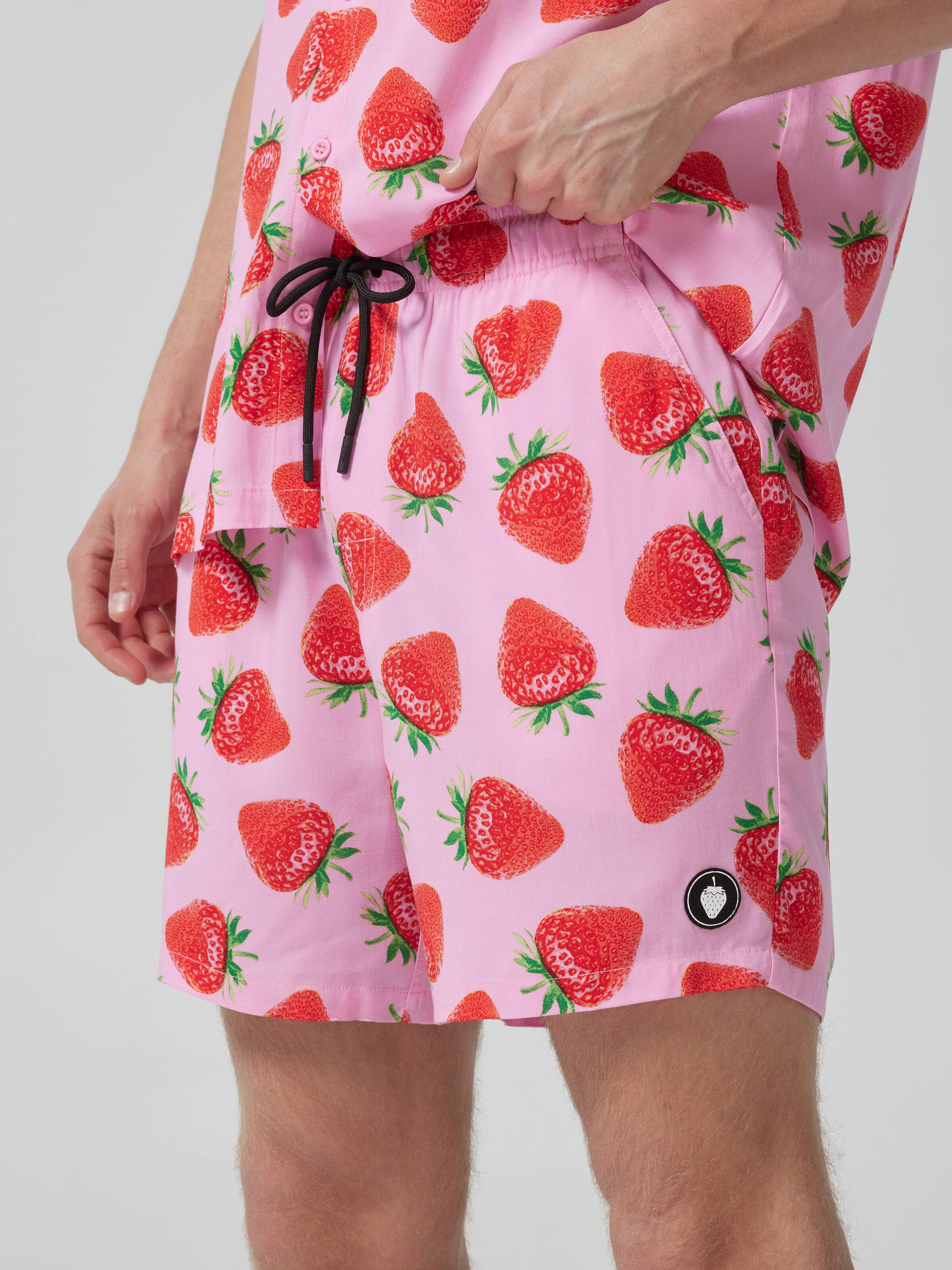 Resort Short - Strawberry