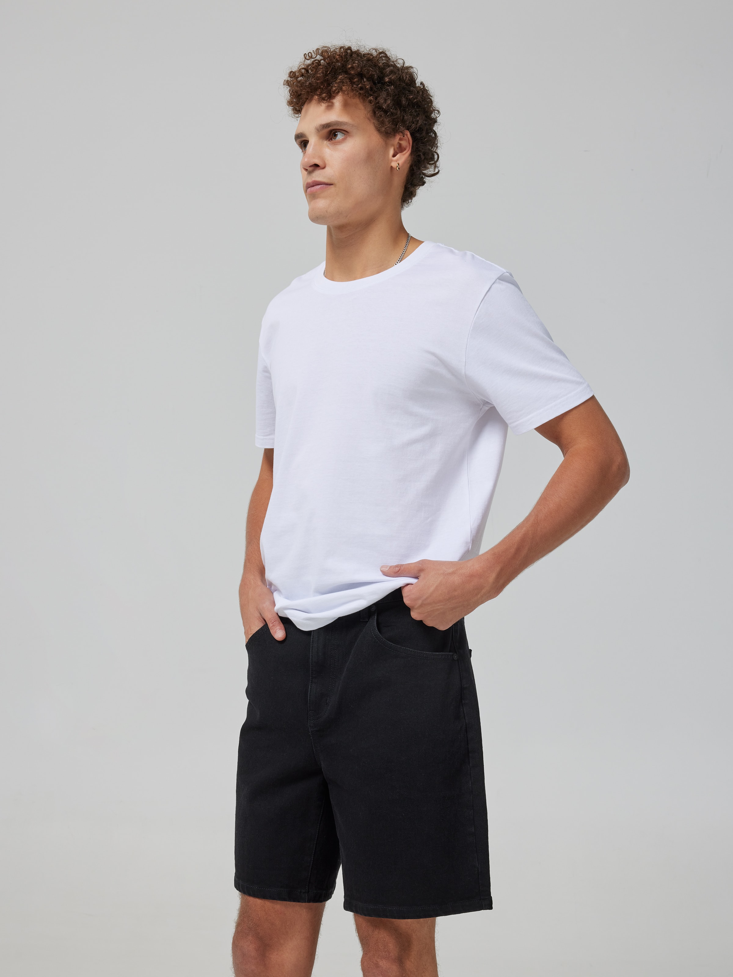 Saint Slim Short