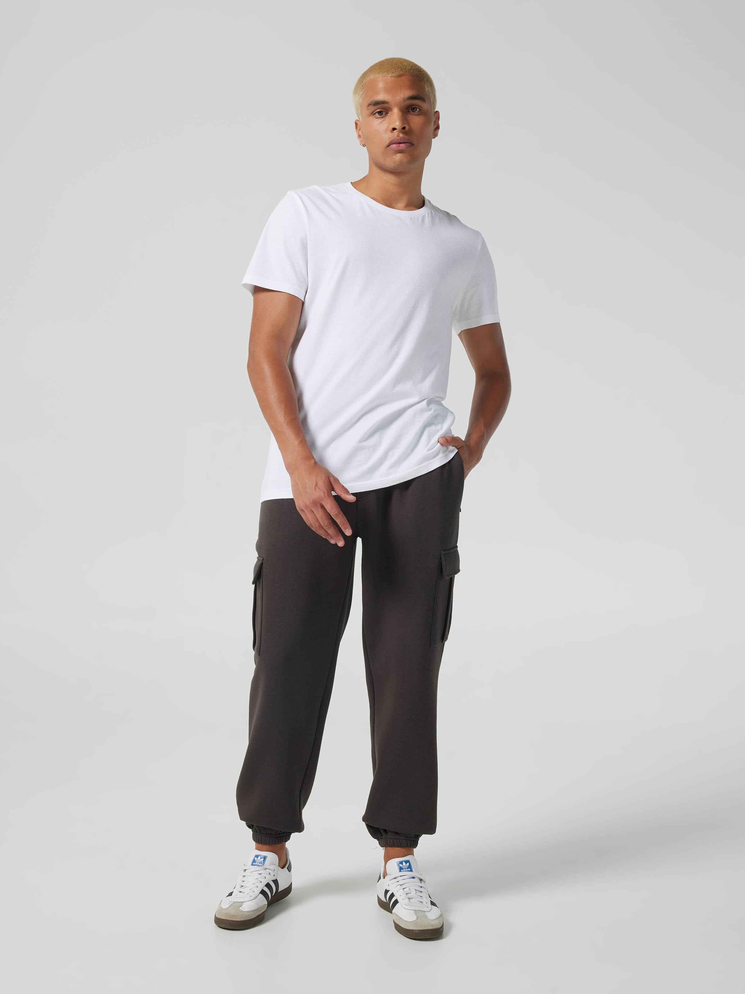 Levi Loose Cargo Trackpant