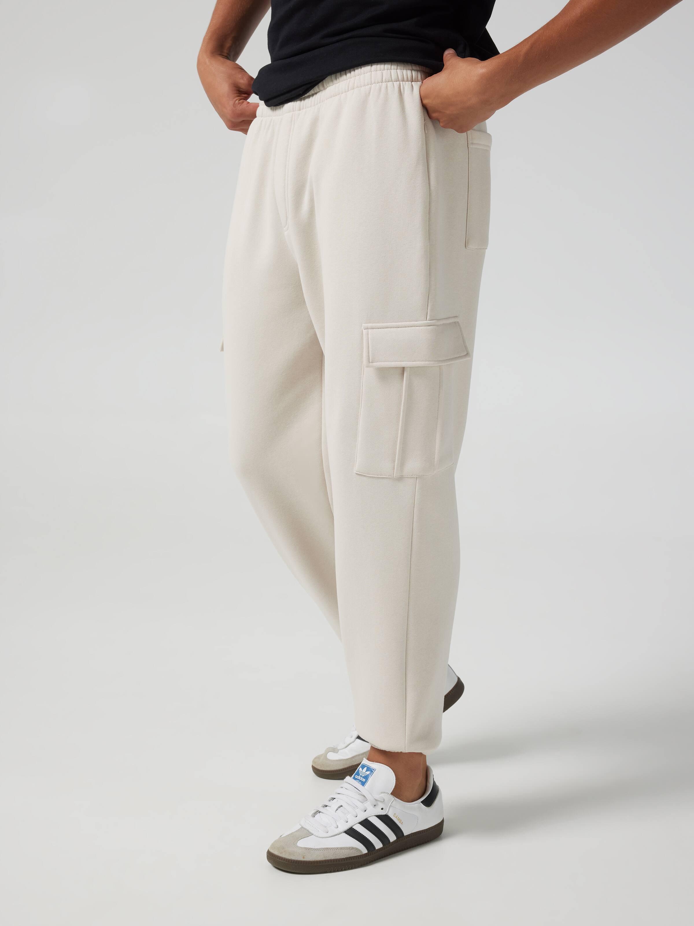 Levi Loose Cargo Trackpant