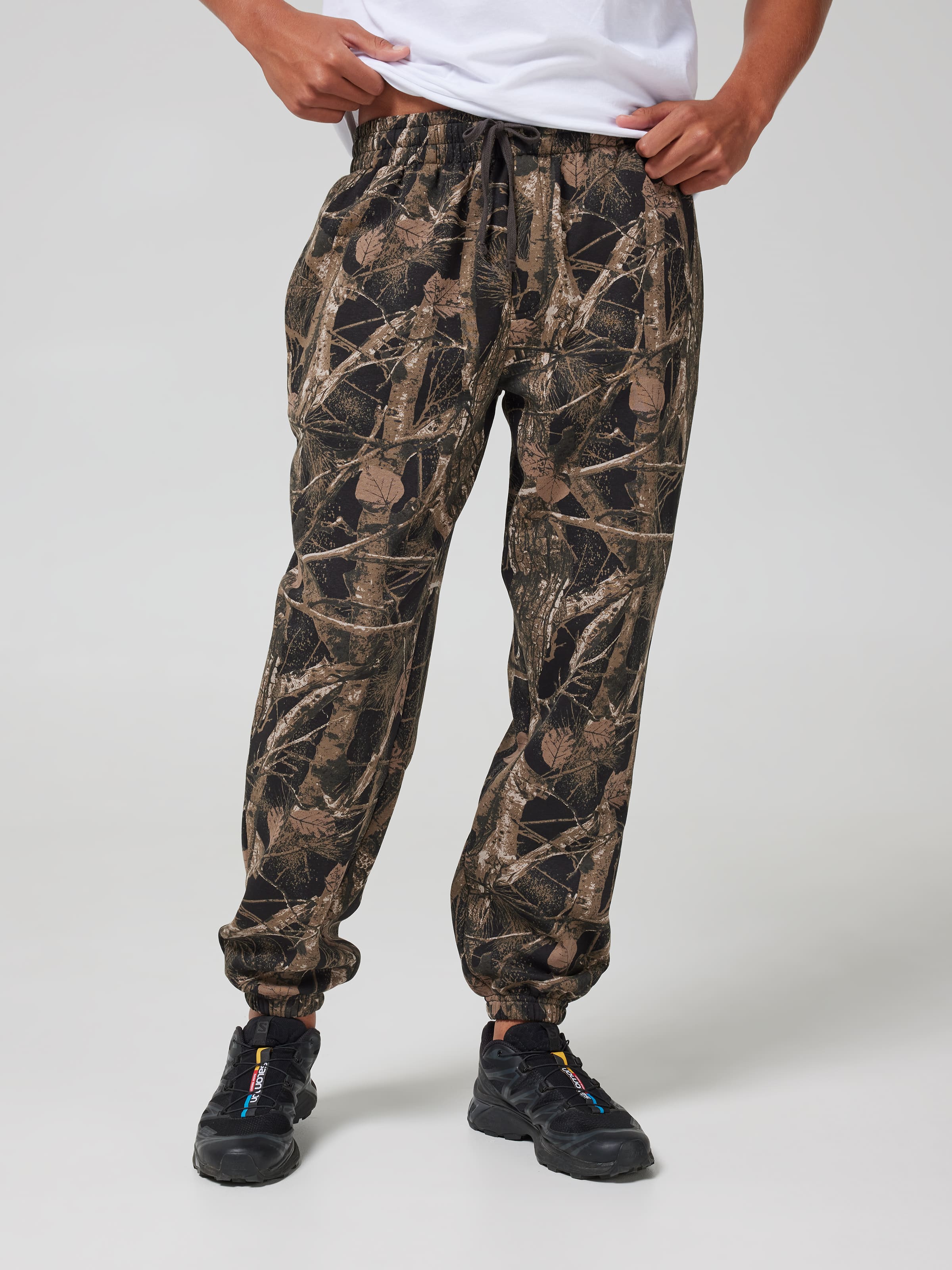 Levi Loose Trackpant
