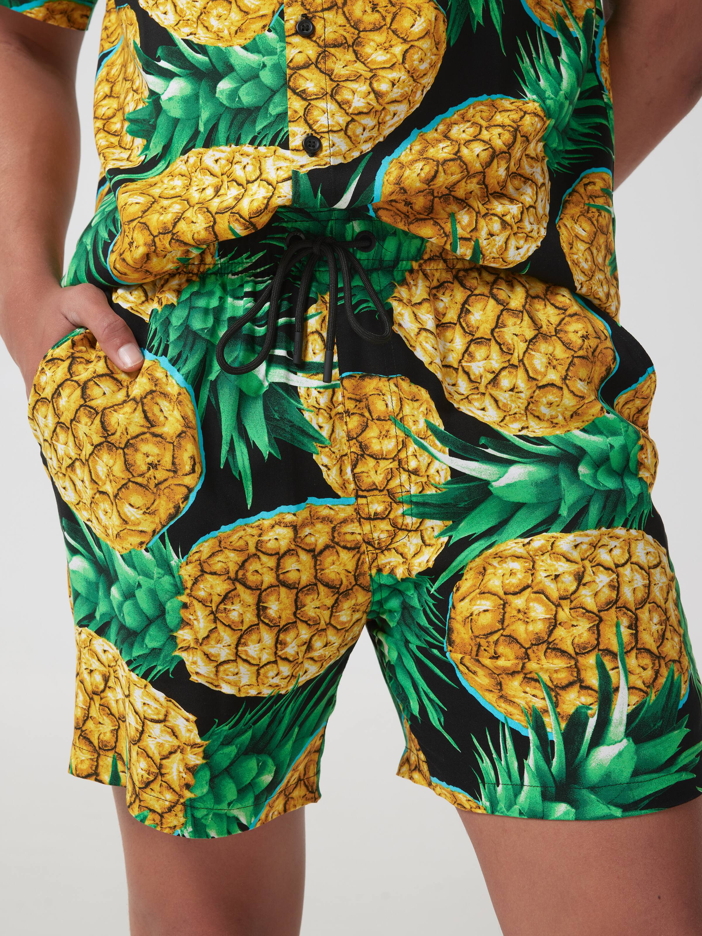 Resort Short