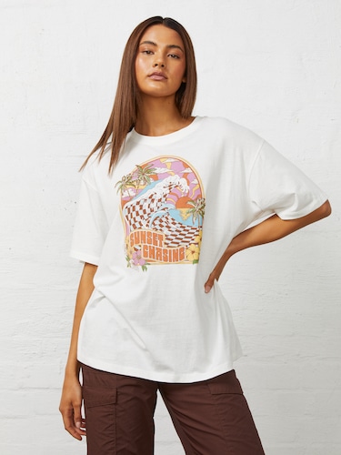 Retro Surf Oversized Tee