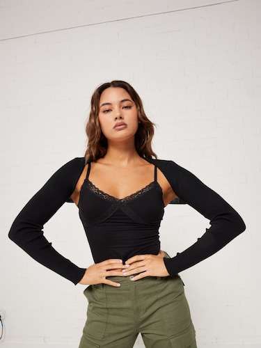 Tina Knit Shrug                                                                                                                 