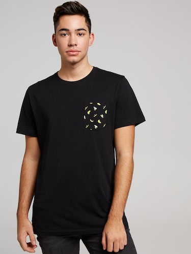 She'll Be Right Short Sleeve Tee                                                                                                