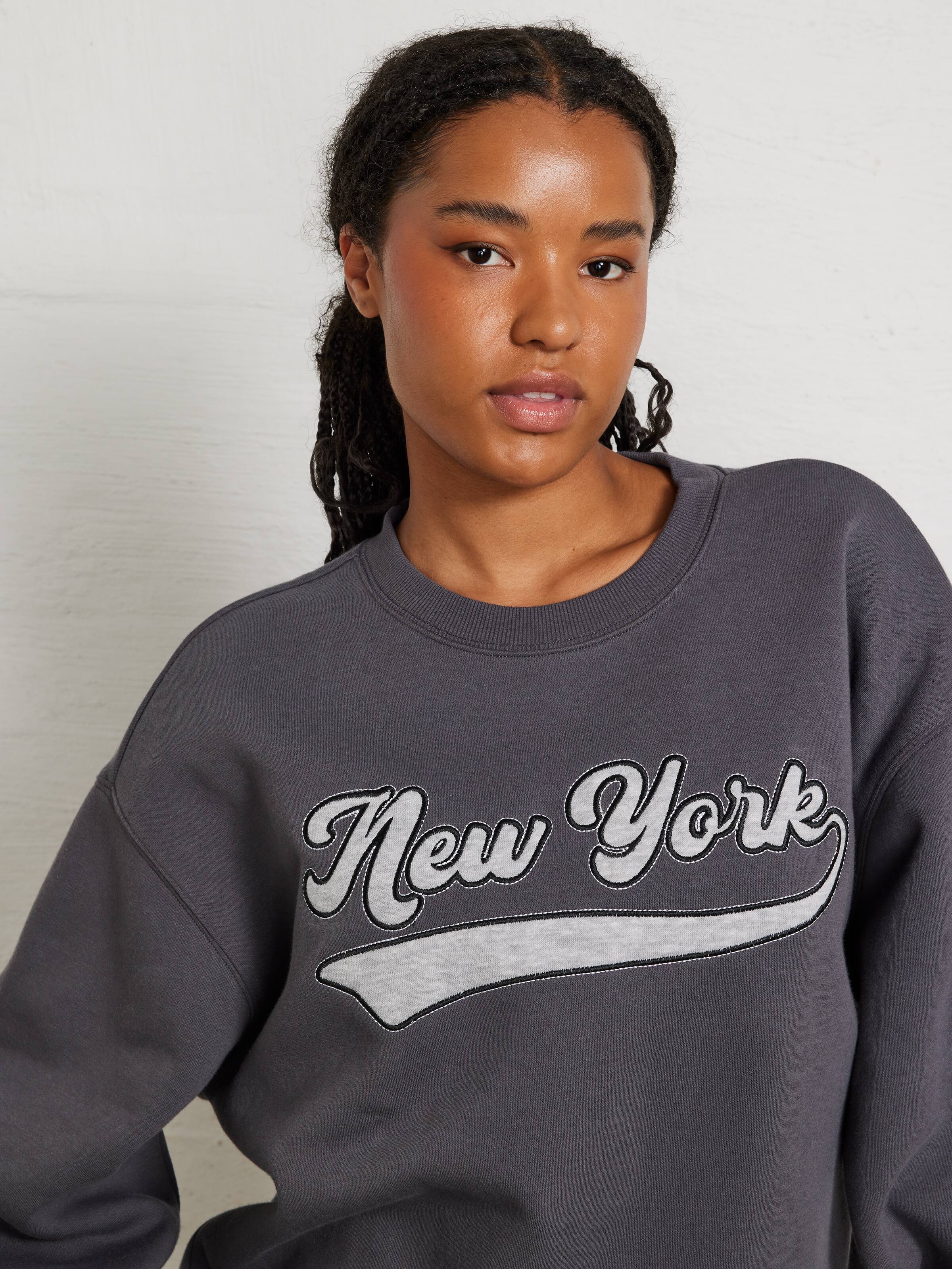 Sporty Relaxed Crew Jay Jays Online