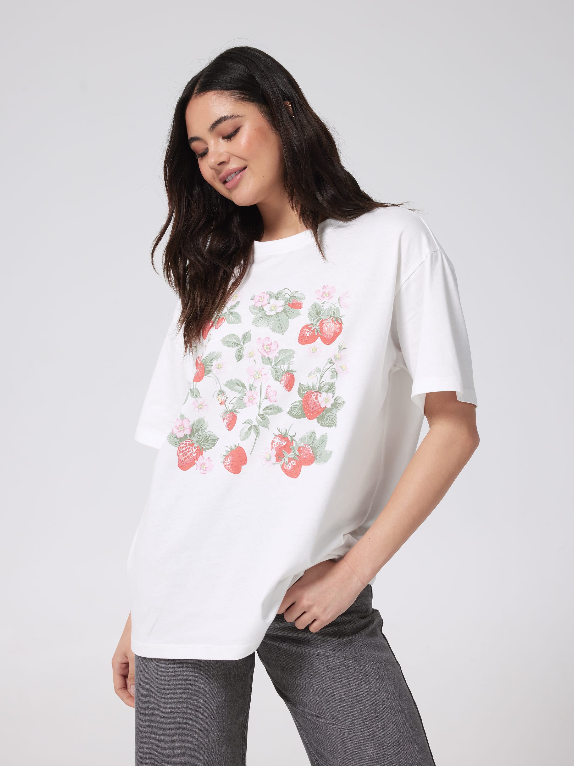 Sienna Strawberry Oversized T-Shirt - White