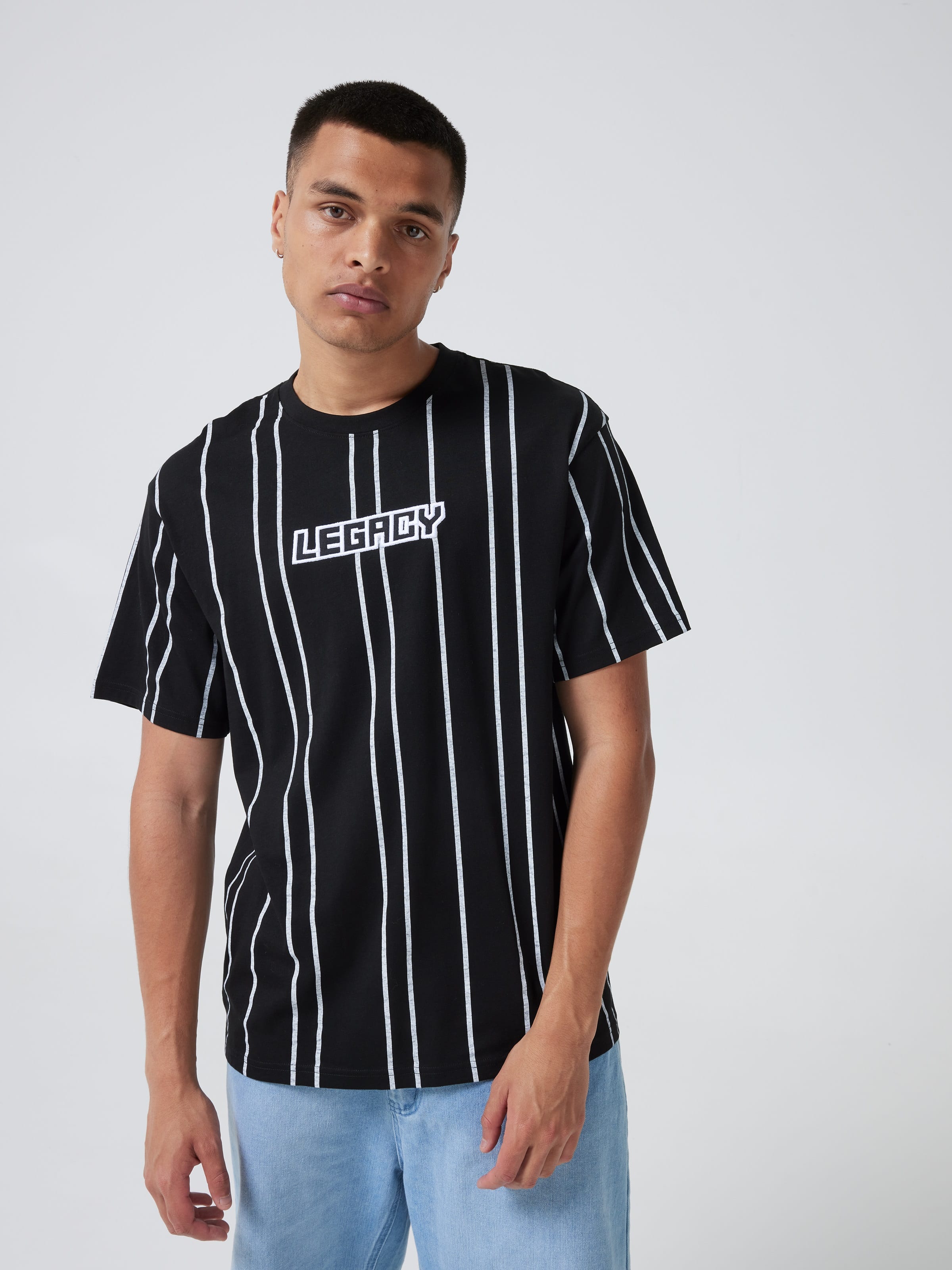 V-Stripe Legacy Short Sleeve Tee - Jay Jays Online