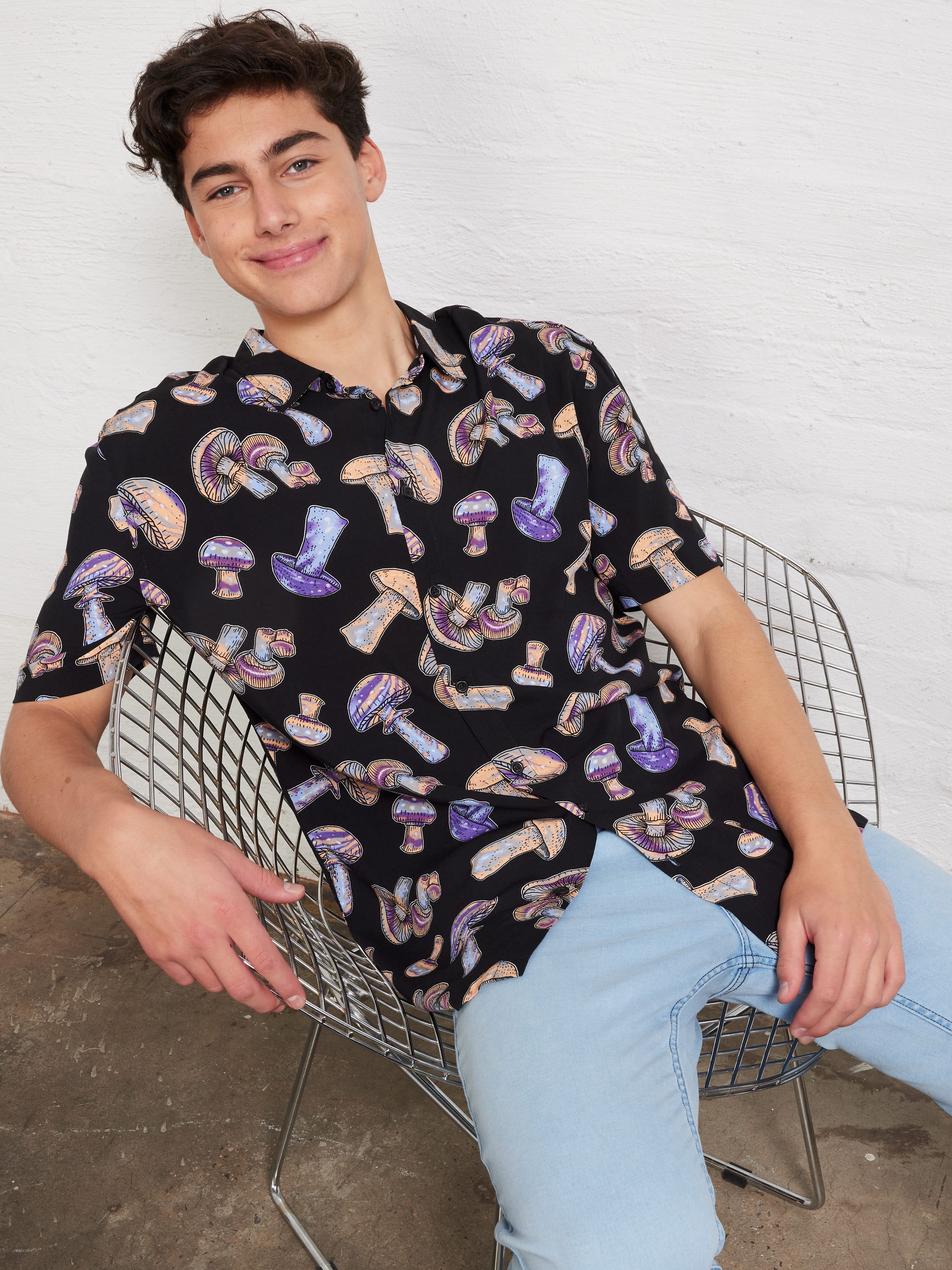 Black Trippy Mushy Resort Shirt - Jay Jays Online