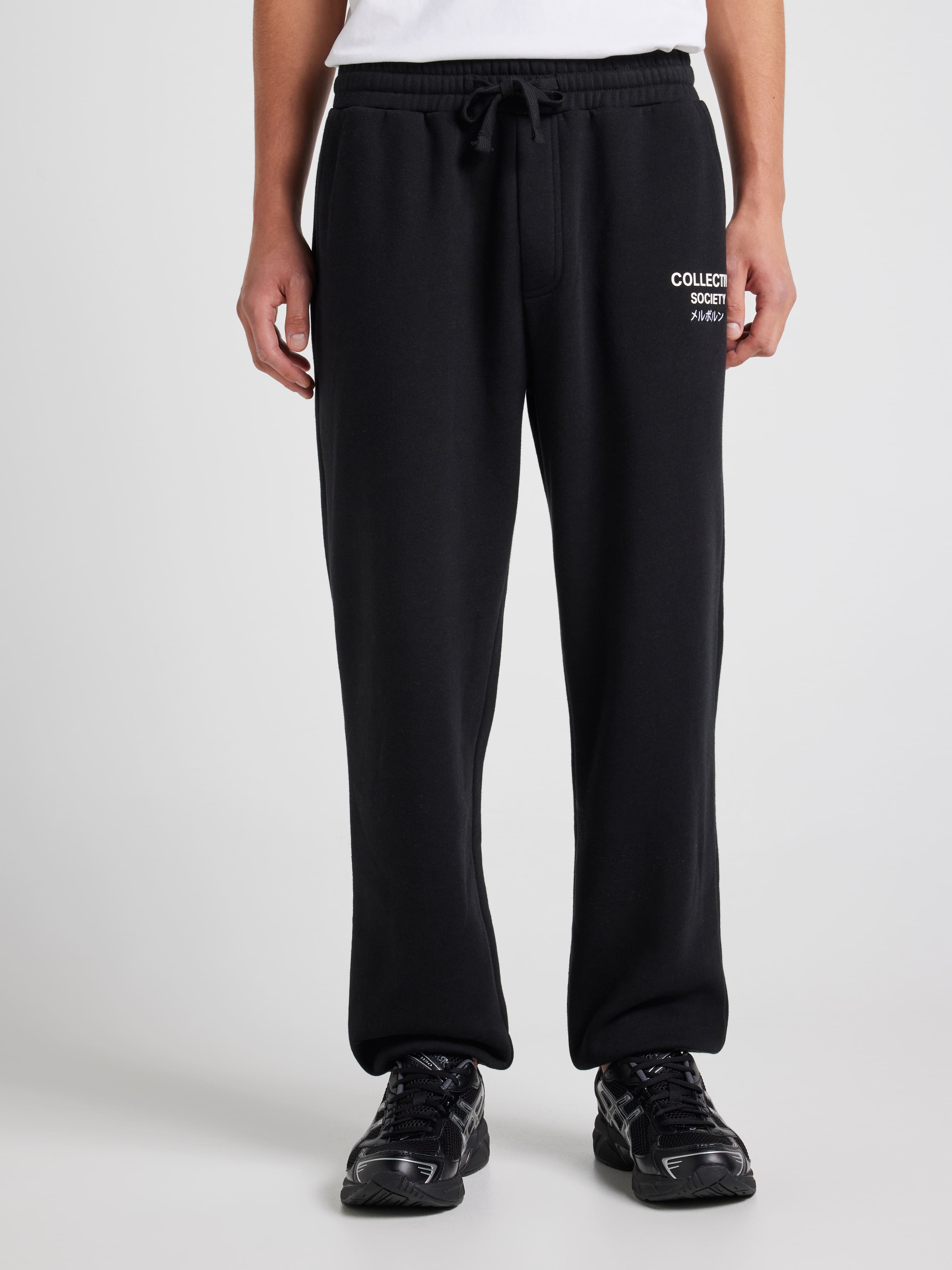 Form 960236 Collective Society Trackpant Black - Jay Jays Online